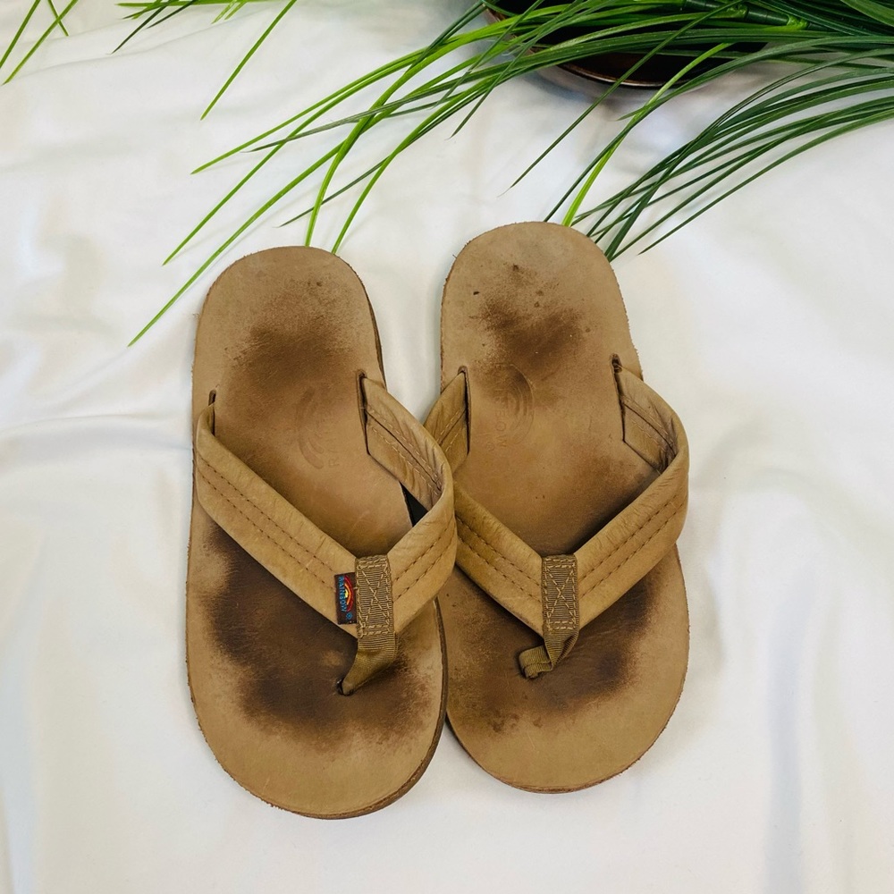RAINBOW Sandals in the classic Buckskin 1" straps